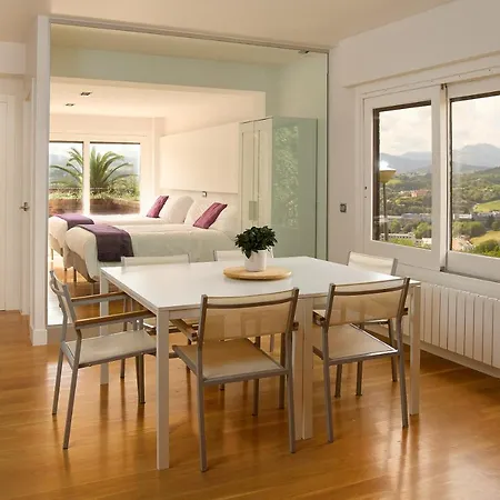 Moderno Y Singular Apartamento San Sebastian